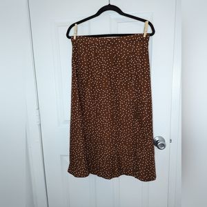 Polka dot split hem skirt
